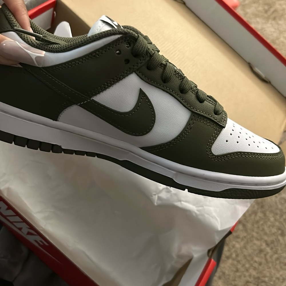 NWT never worn Nike dunk olive womens sz 8